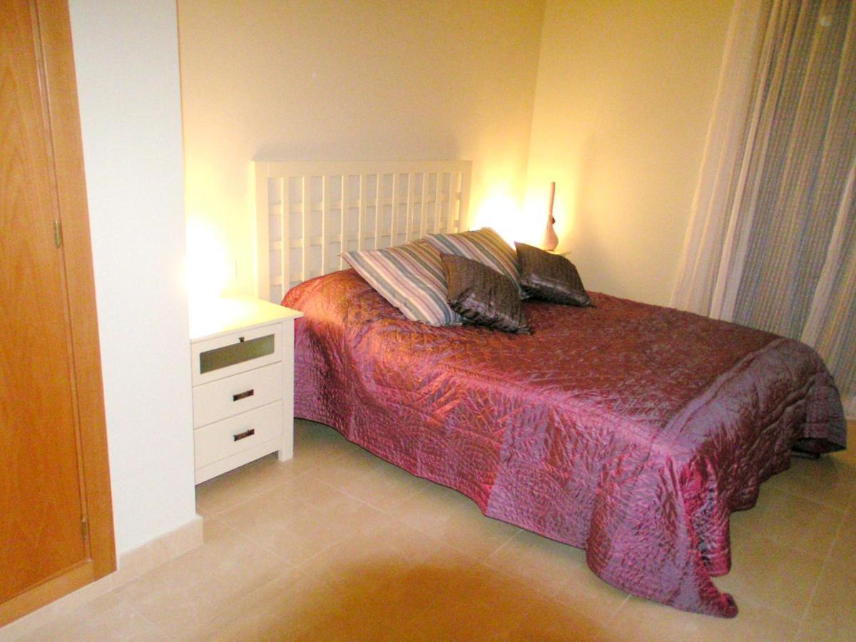 Salinas. For 4. Terrace/parking/pools/gym/4mins Lägenhet *